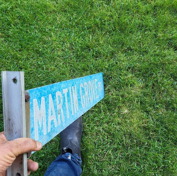Martin Grove Road Sign - Picture 3 of 5